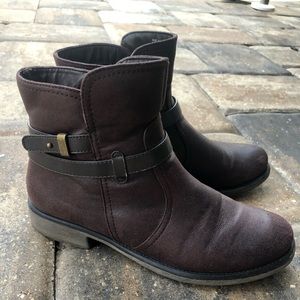 Baretraps booties